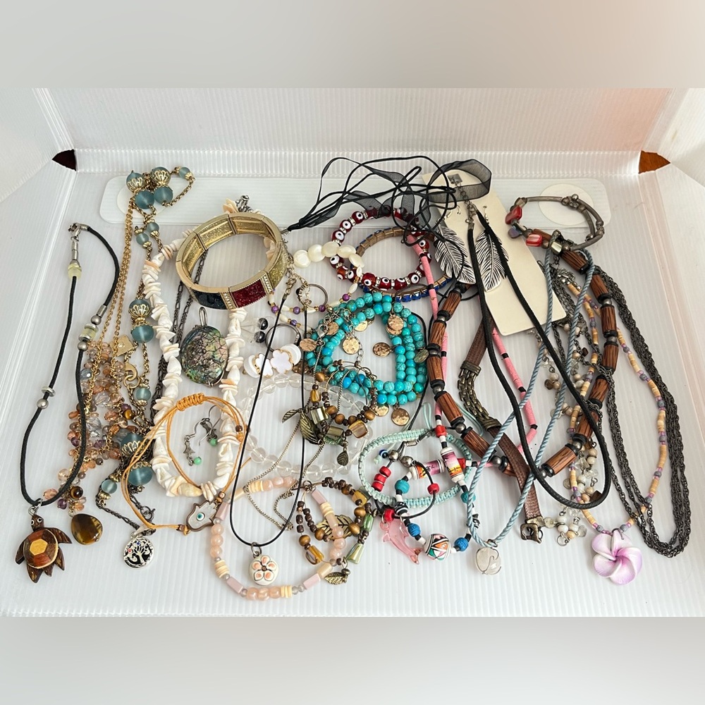 Fashion Jewelry Multicolor Beaded Necklace, bracelets & more